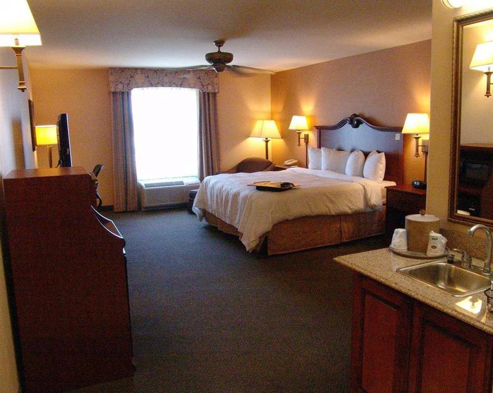 Hampton Inn Brownwood Exteriör bild