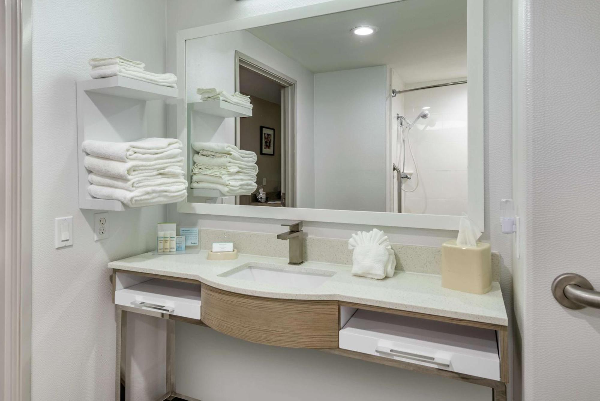 Hampton Inn Brownwood Exteriör bild