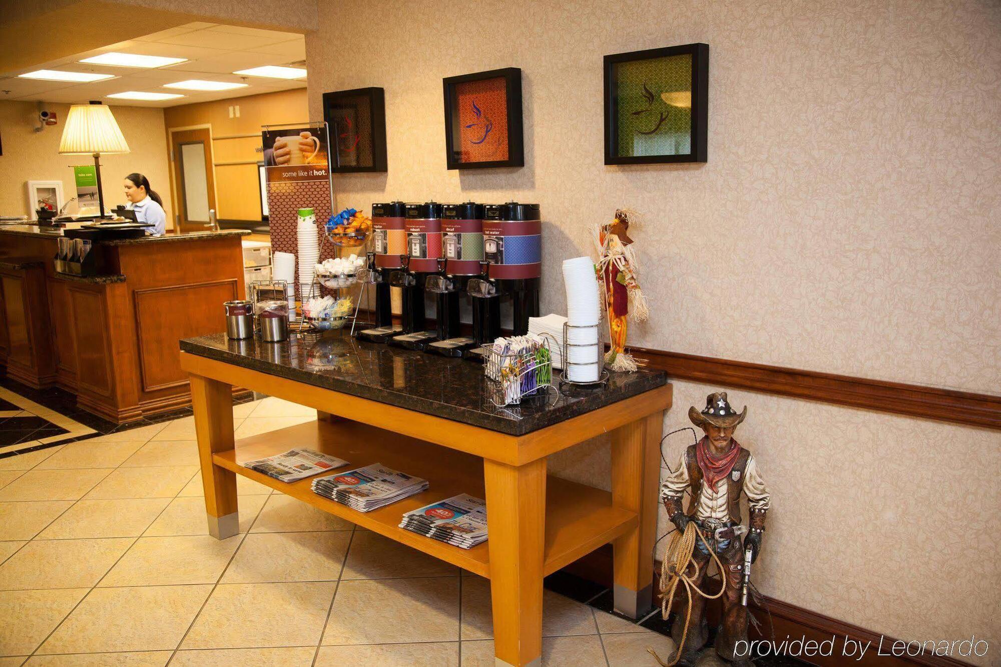 Hampton Inn Brownwood Exteriör bild